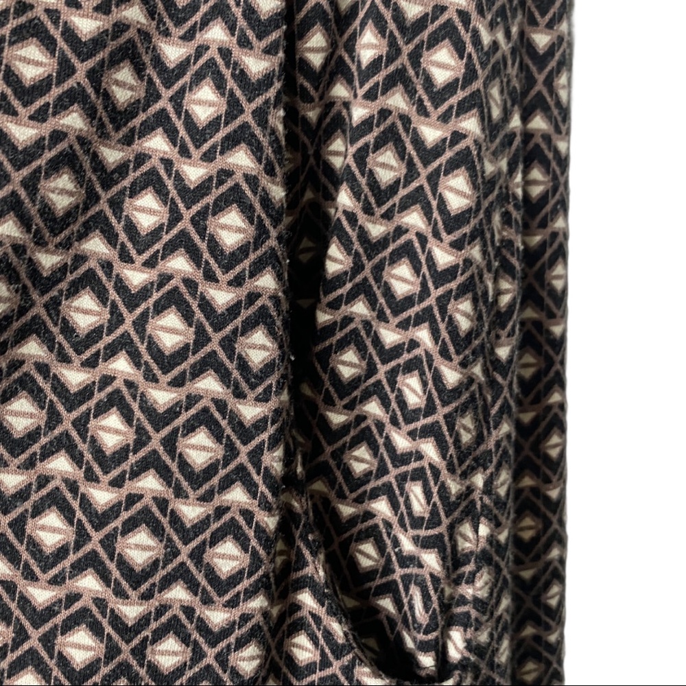 Garnet Hill geometric v-neck midi dress size M - Picture 6 of 10